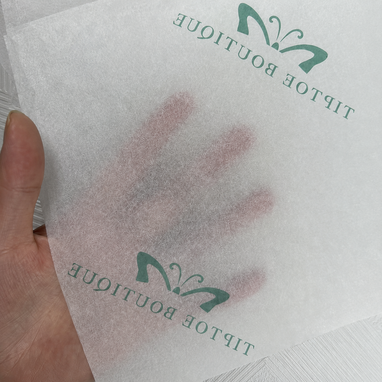 Folded 17g / 12 lb custom printed tissue paper sheets with logo pattern